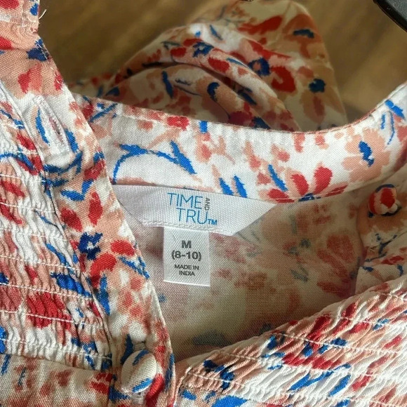 Time & Tru Floral pattern business casual top button down top - Picture 3 of 6